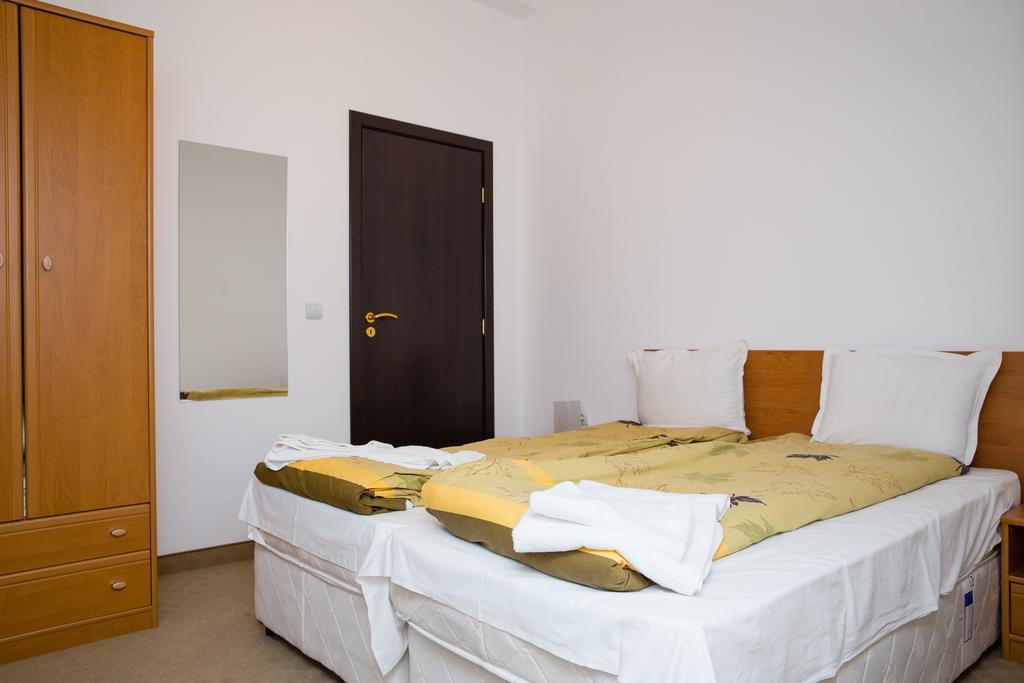 Three Mountains Penthouse Apartment 647 Razlog Extérieur photo