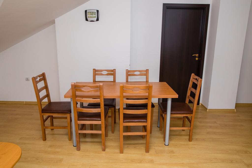 Three Mountains Penthouse Apartment 647 Razlog Extérieur photo